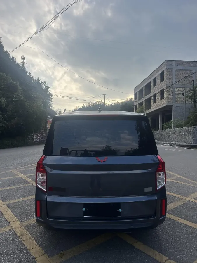 2021 WuLing ZhengChen 1.5T 147HP L4 6MT,autocango,china used car exporter,china ev exporter,chinese used car exporter,chinese used ev exporter