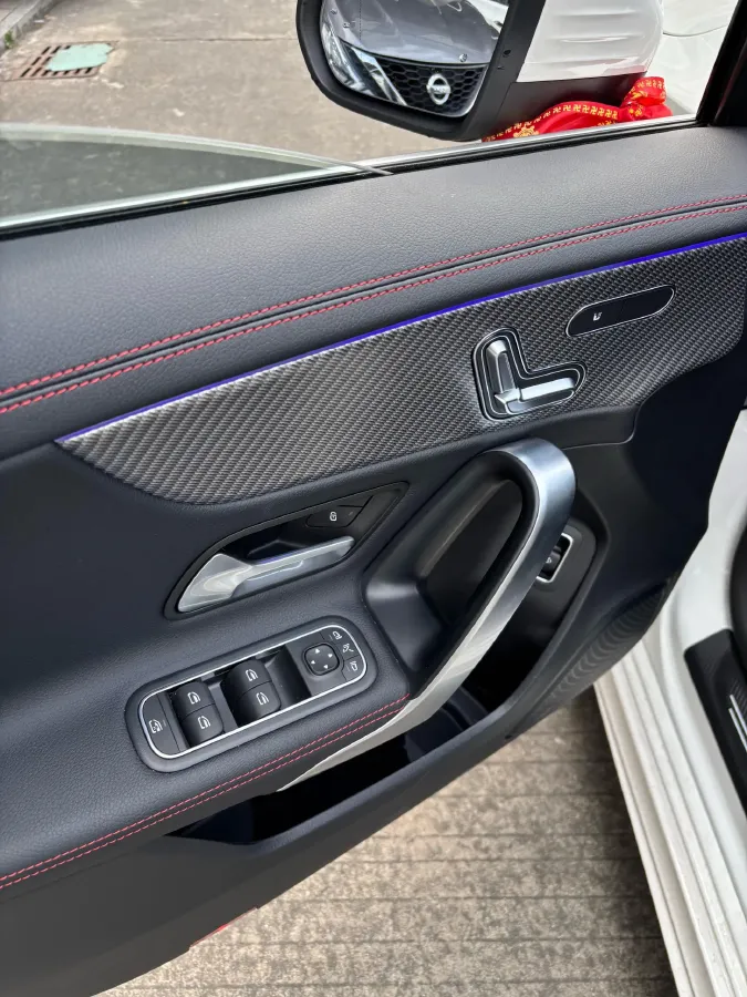 2025 Mercedes-Benz A Class 1.3T 163HP L4 7DCT,autocango,china used car exporter,china ev exporter,chinese used car exporter,chinese used ev exporter