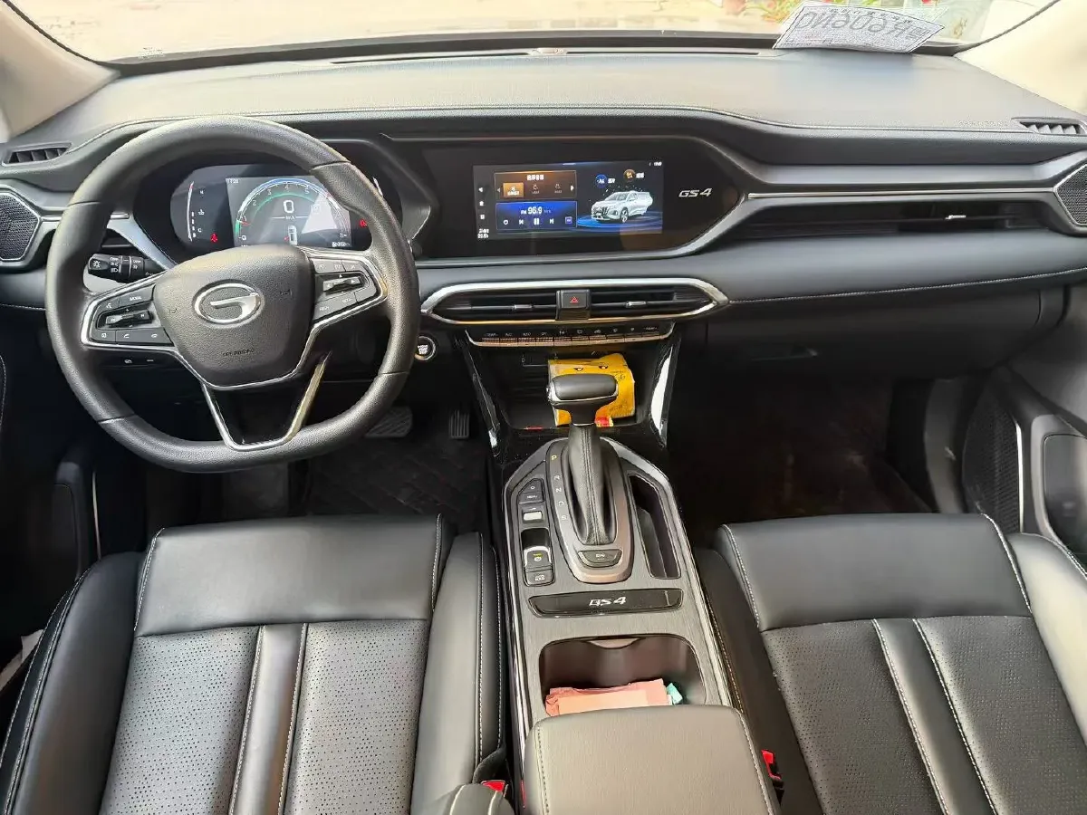 2022 GAC Trumpchi GS4 1.5T 169HP L4 6AT,autocango,china used car exporter,china ev exporter,chinese used car exporter,chinese used ev exporter