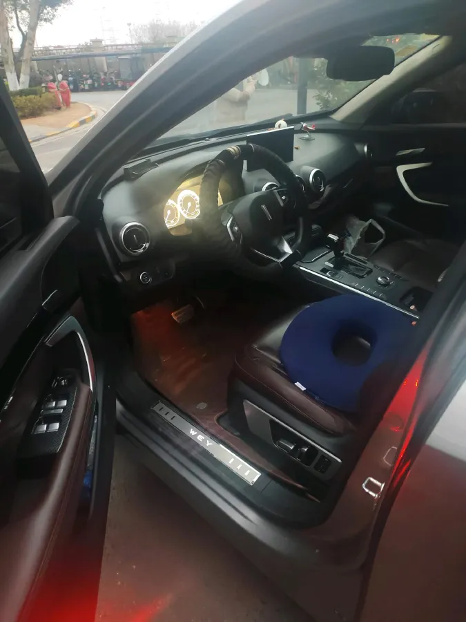 2017 WEY VV7 2.0T 234HP L4 7DCT,autocango,china used car exporter,china ev exporter,chinese used car exporter,chinese used ev exporter