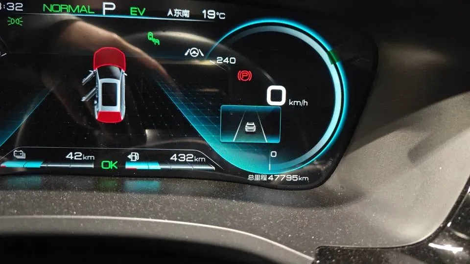 2022 Hyundai Tucson 2.0L 150HP L4 6AT Hybrid,autocango,china used car exporter,china ev exporter,chinese used car exporter,chinese used ev exporter