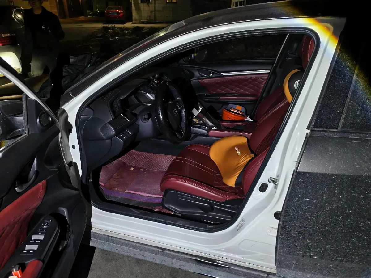 2021 Honda Civic 1.5T 177HP L4 CVT,autocango,china used car exporter,china ev exporter,chinese used car exporter,chinese used ev exporter