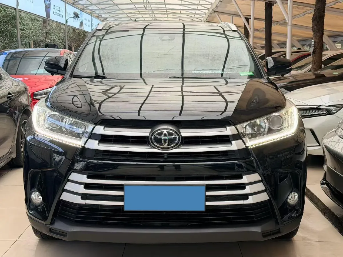 2018 Toyota Highlander 2.0T 220HP L4 6AT,autocango,china used car exporter,china ev exporter,chinese used car exporter,chinese used ev exporter