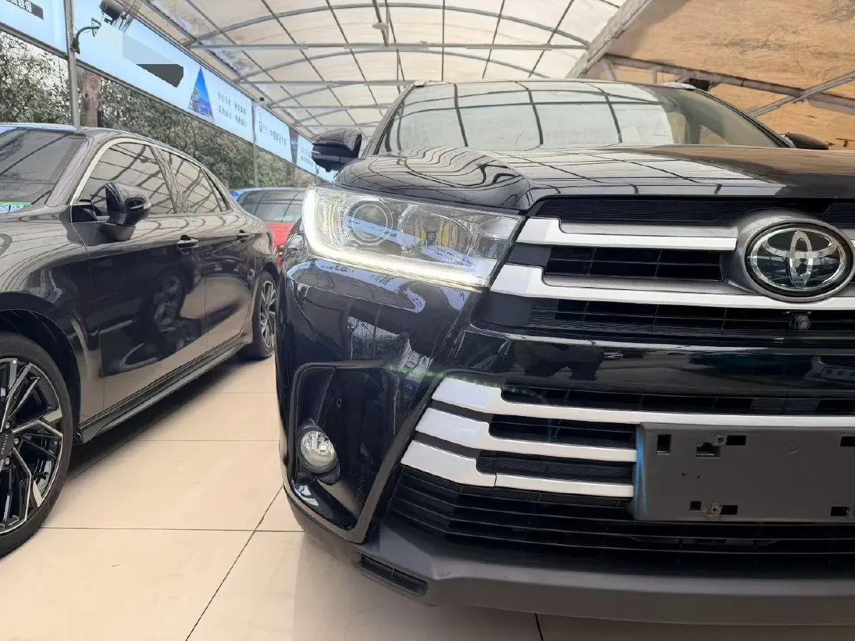2018 Toyota Highlander 2.0T 220HP L4 6AT,autocango,china used car exporter,china ev exporter,chinese used car exporter,chinese used ev exporter