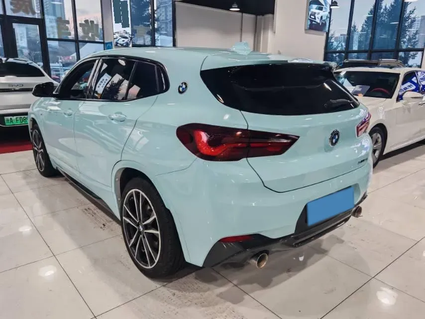 2021 BMW X2 2.0T 192HP L4 7DCT,autocango,china used car exporter,china ev exporter,chinese used car exporter,chinese used ev exporter