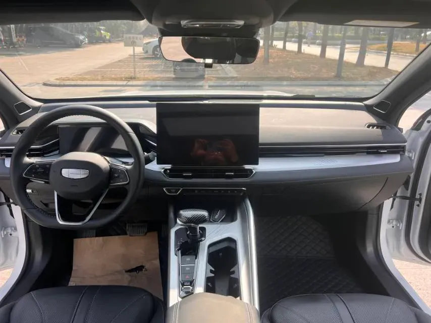 2025 Geely Preface 1.5T 181HP L4 7DCT,autocango,china used car exporter,china ev exporter,chinese used car exporter,chinese used ev exporter