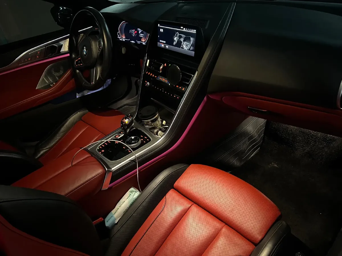 2021 BMW 8 Series 3.0T 340HP L6 8AT,autocango,china used car exporter,china ev exporter,chinese used car exporter,chinese used ev exporter