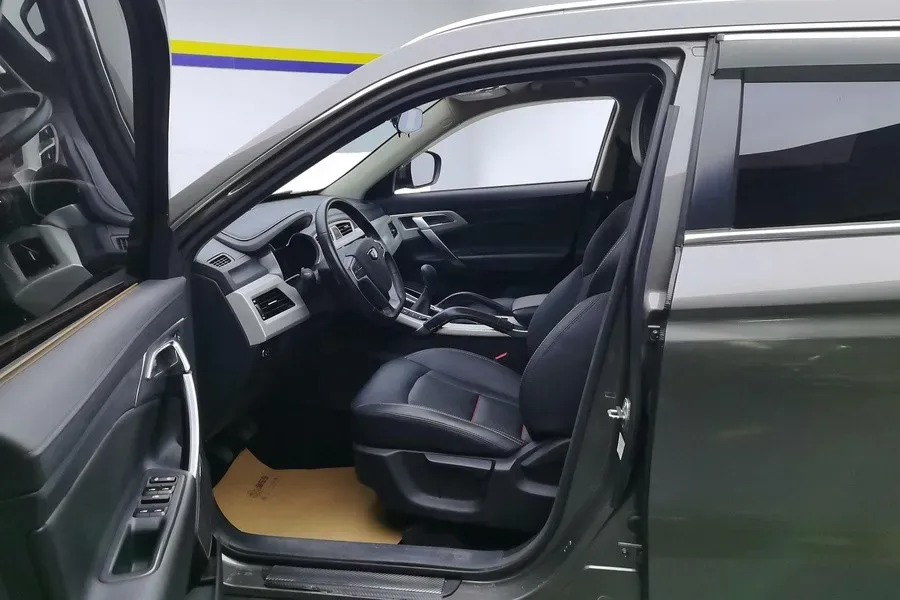 2018 Geely Azkarra 2.0L 141HP L4 6MT,autocango,china used car exporter,china ev exporter,chinese used car exporter,chinese used ev exporter