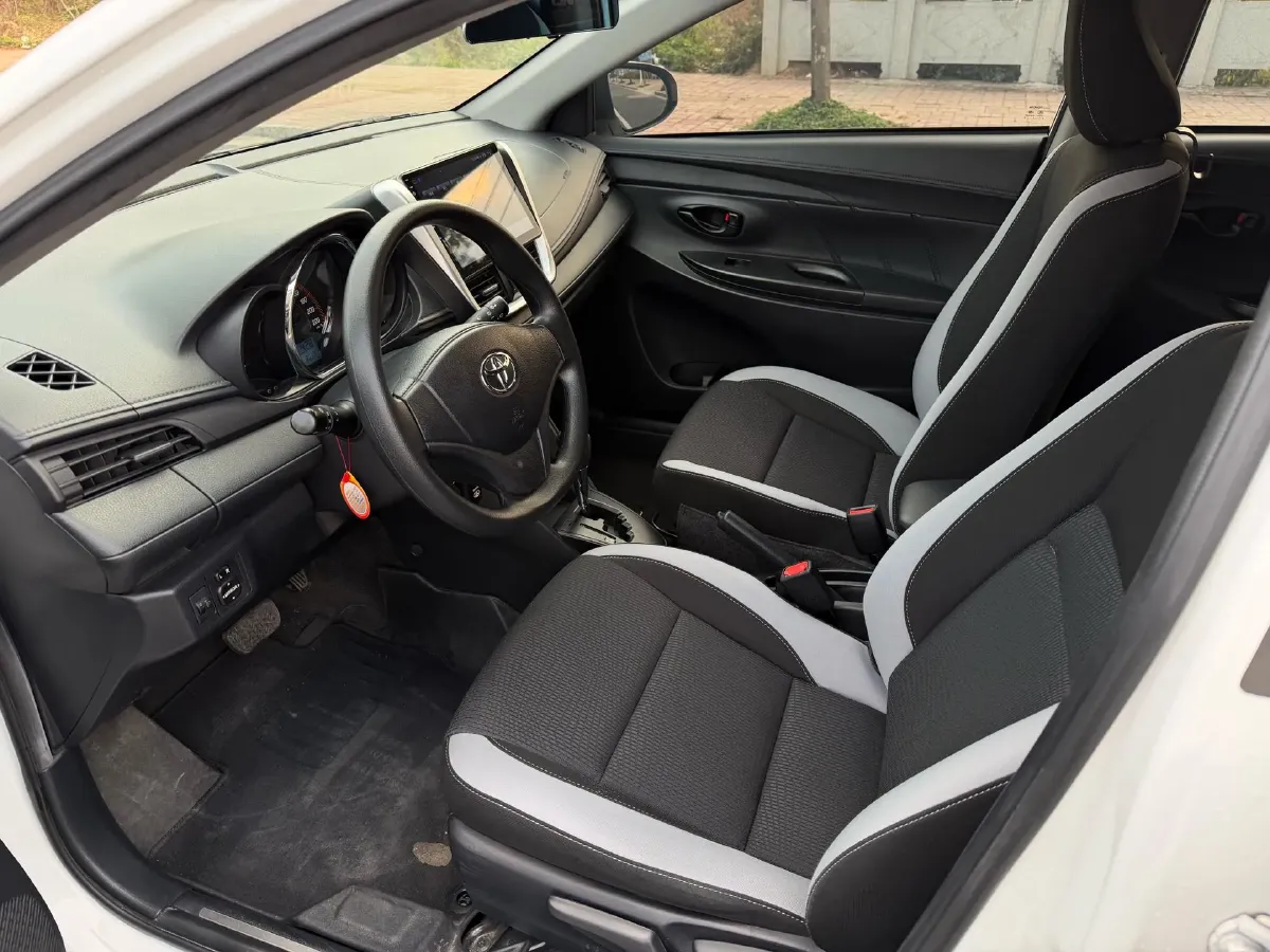 2021 Toyota Yaris L 1.5L 112HP L4 CVT,autocango,china used car exporter,china ev exporter,chinese used car exporter,chinese used ev exporter