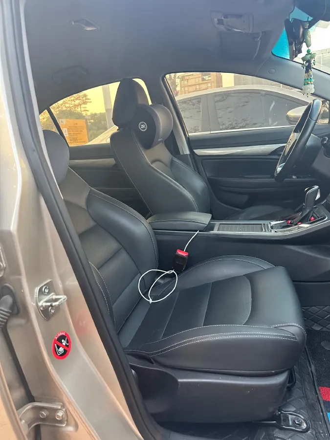 2020 Geely Emgrand 1.5L 109HP L4 CVT,autocango,china used car exporter,china ev exporter,chinese used car exporter,chinese used ev exporter