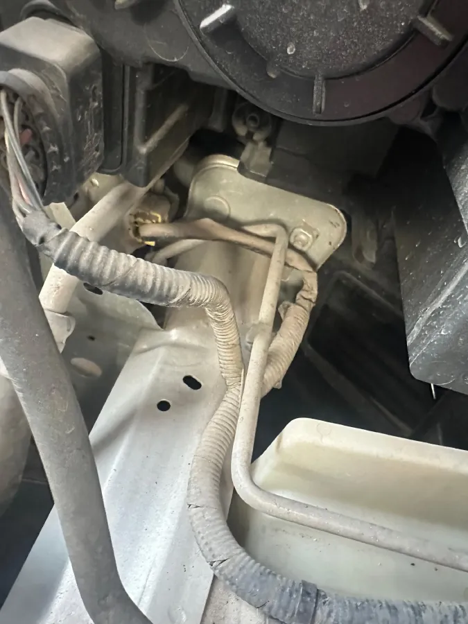 2020 Geely Emgrand 1.5L 109HP L4 CVT,autocango,china used car exporter,china ev exporter,chinese used car exporter,chinese used ev exporter