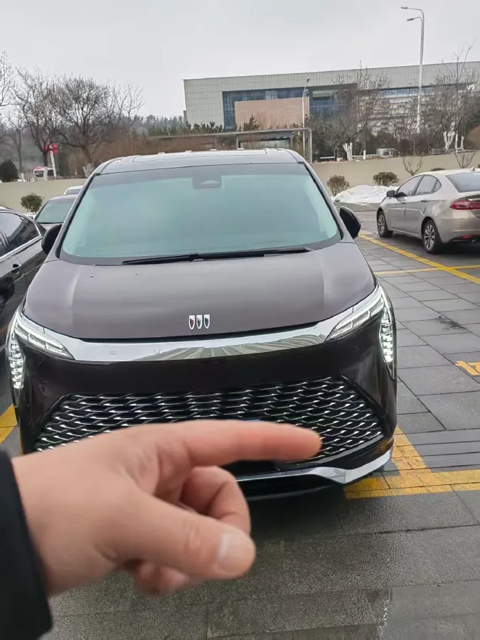 2025 Buick Century 2.0T 237HP L4 9AT,autocango,china used car exporter,china ev exporter,chinese used car exporter,chinese used ev exporter