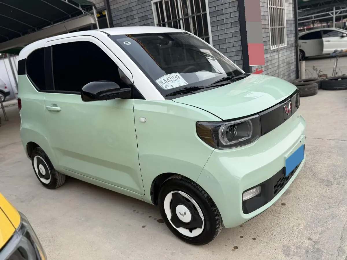 2021 WuLing HongGuang MINI EV BEV 13.8KWH,autocango,china used car exporter,china ev exporter,chinese used car exporter,chinese used ev exporter