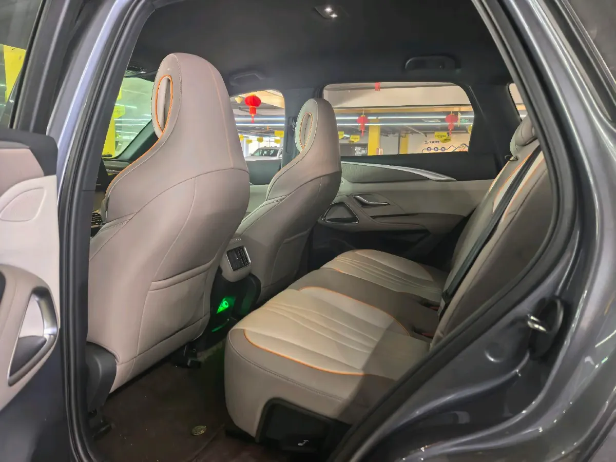 2024 BYD Song Pro 1.5L 110HP L4 E-CVT PHEV 12.9KWH,autocango,china used car exporter,china ev exporter,chinese used car exporter,chinese used ev exporter