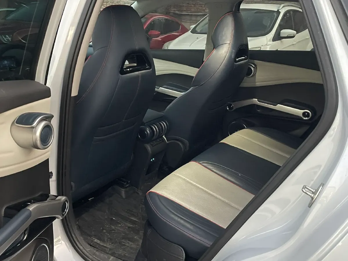 2023 BYD Dolphin BEV 44.928KWH,autocango,china used car exporter,china ev exporter,chinese used car exporter,chinese used ev exporter