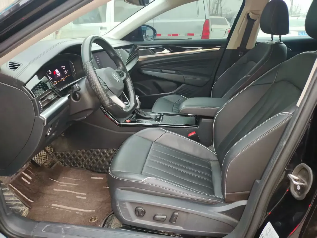 2022 Skoda Kodiak GT 2.0T 186HP L4 7DCT,autocango,china used car exporter,china ev exporter,chinese used car exporter,chinese used ev exporter