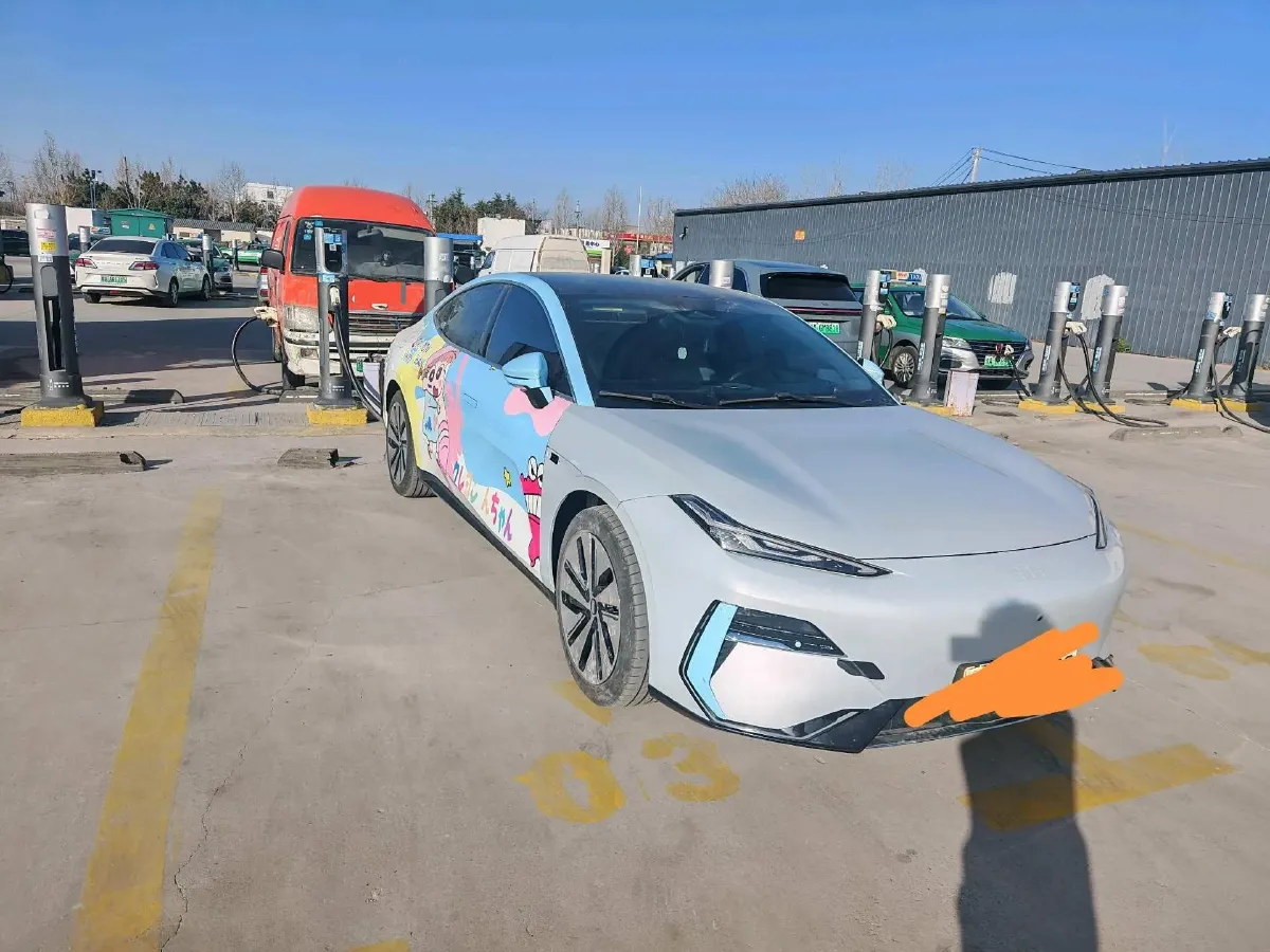 2024 Geely Galaxy E8 BEV 62KWH,autocango,china used car exporter,china ev exporter,chinese used car exporter,chinese used ev exporter