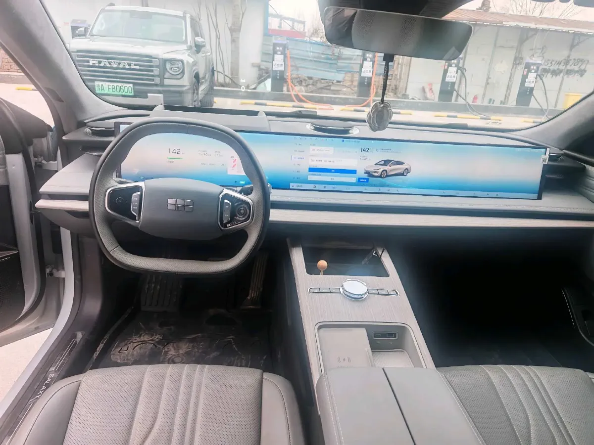 2024 Geely Galaxy E8 BEV 62KWH,autocango,china used car exporter,china ev exporter,chinese used car exporter,chinese used ev exporter