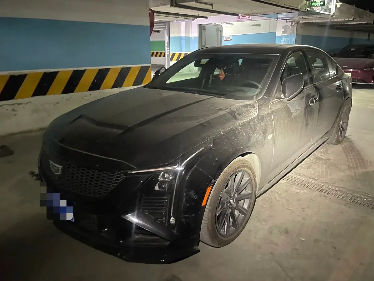 2024 Cadillac CT5 2.0T 237HP L4 10AT