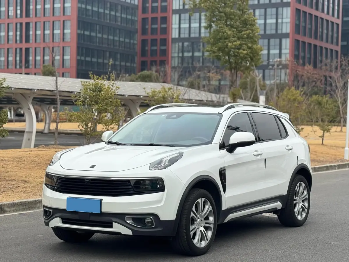 2019 Beijing BJ40 2.0T 218HP L4 6AT
