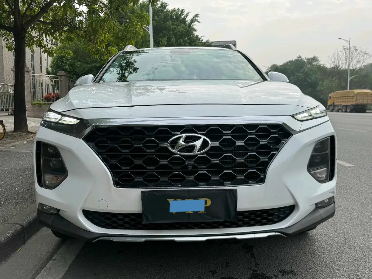 2019 Hyundai Santafe 2.0T 240HP L4 8AT,autocango,china used car exporter,china ev exporter,chinese used car exporter,chinese used ev exporter