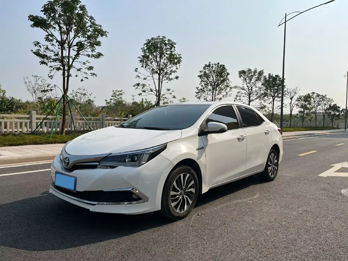 2017 Toyota Corolla 1.2T 116HP L4 CVT