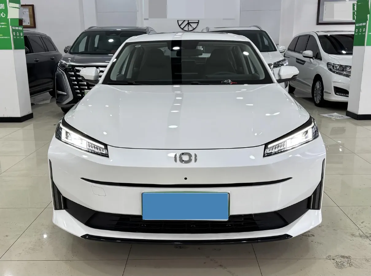 2025 ChangAn QiYuan A05 1.5L 98HP L4 E-CVT PHEV 18.4KWH,autocango,china used car exporter,china ev exporter,chinese used car exporter,chinese used ev exporter