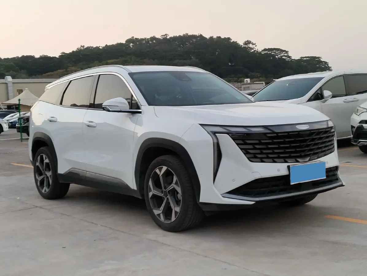 2023 Geely StarRay 1.5T 181HP L4 7DCT,autocango,china used car exporter,china ev exporter,chinese used car exporter,chinese used ev exporter