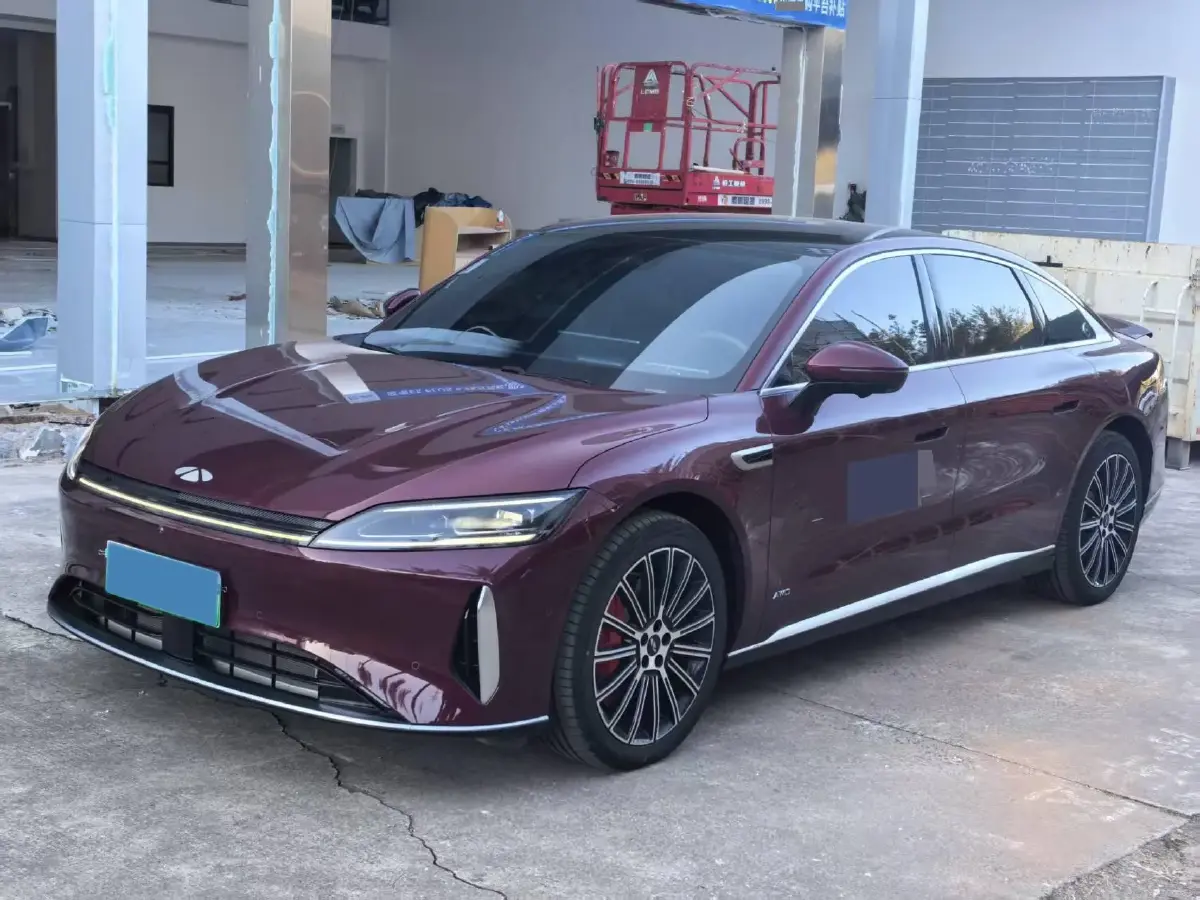 2025 Fulwin FulwinA9L 1.5T 156HP L4 1DHT PHEV