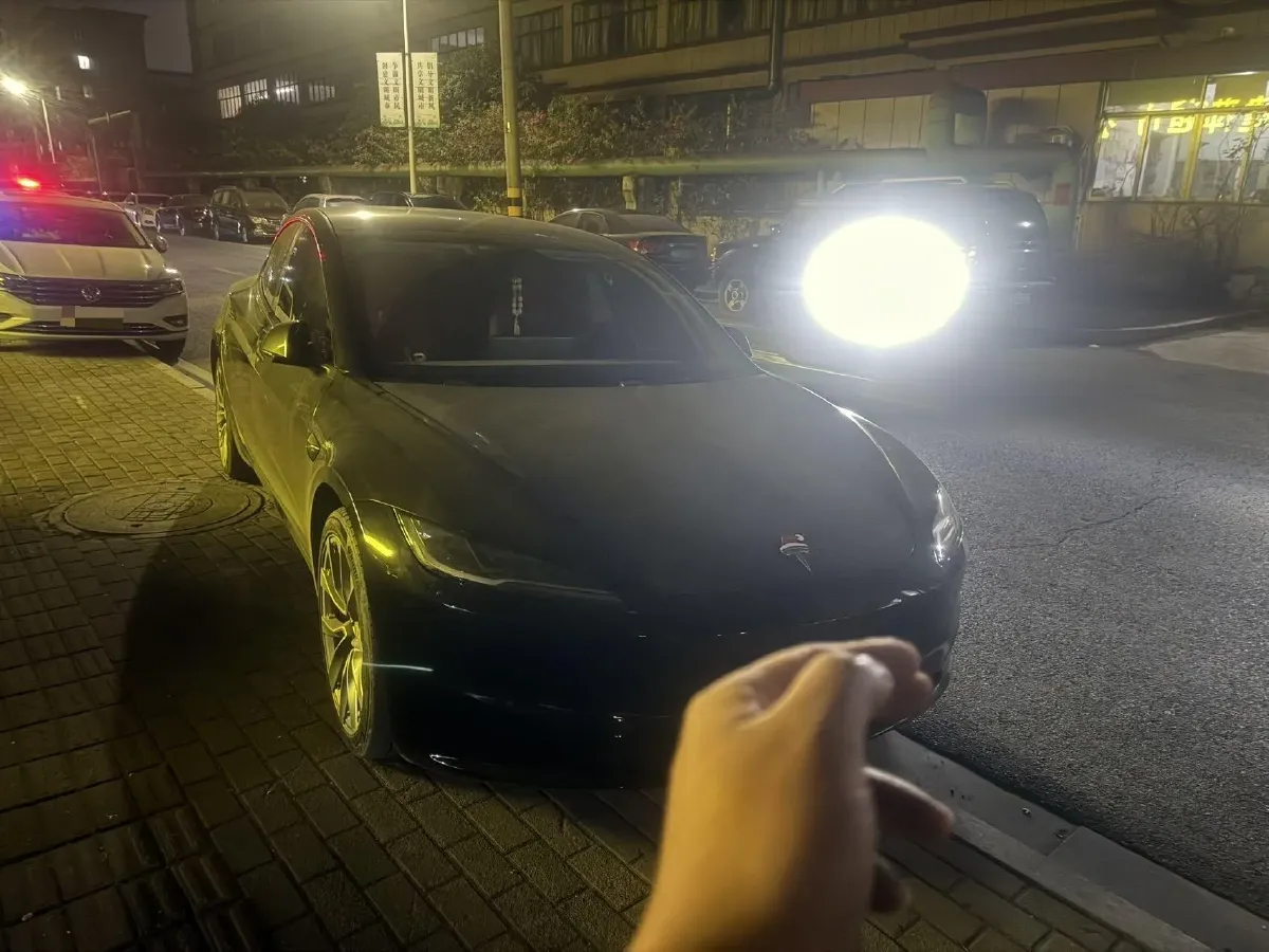 2023 HYPTEC GT BEV 80KWH,autocango,china used car exporter,china ev exporter,chinese used car exporter,chinese used ev exporter