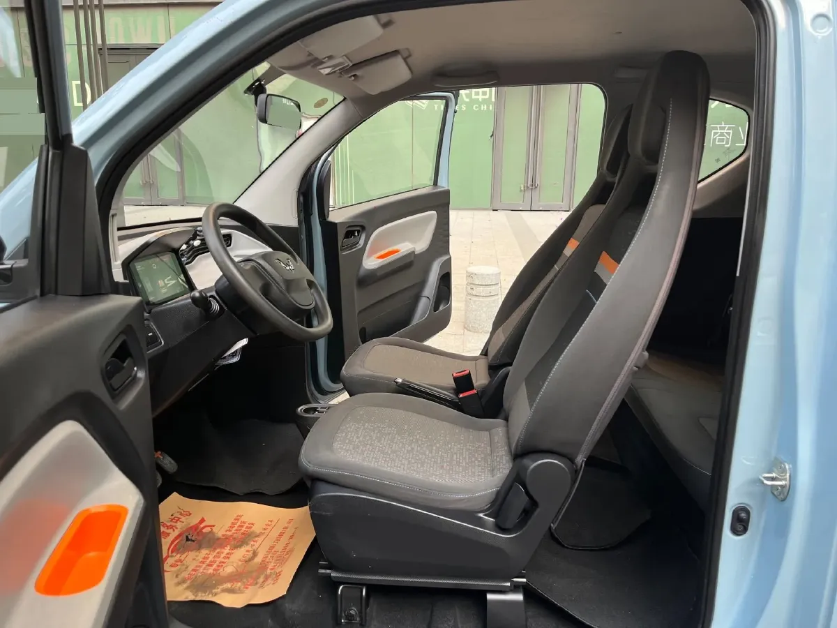 2021 WuLing HongGuang MINI EV BEV 13.9KWH,autocango,china used car exporter,china ev exporter,chinese used car exporter,chinese used ev exporter