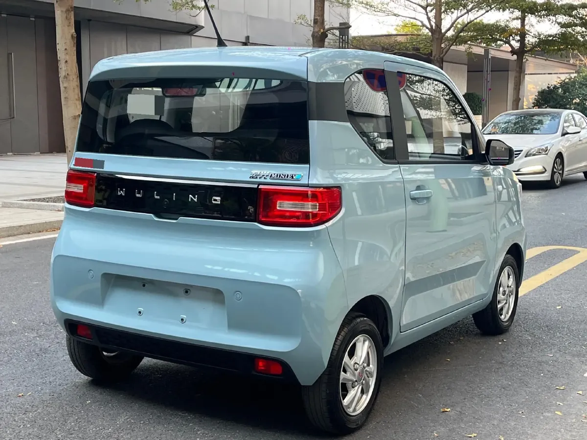 2021 WuLing HongGuang MINI EV BEV 13.9KWH,autocango,china used car exporter,china ev exporter,chinese used car exporter,chinese used ev exporter