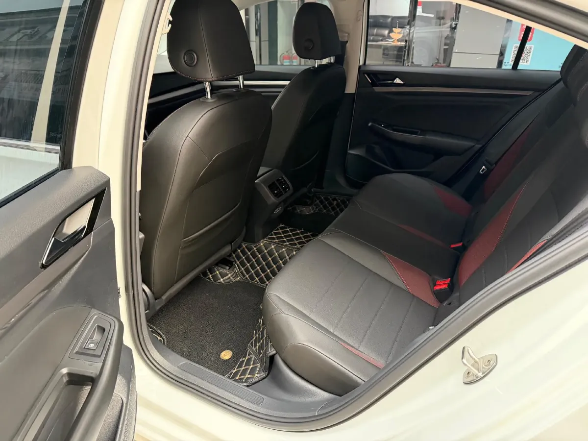 2021 Volkswagen Bora 1.5L 113HP L4 6AT,autocango,china used car exporter,china ev exporter,chinese used car exporter,chinese used ev exporter