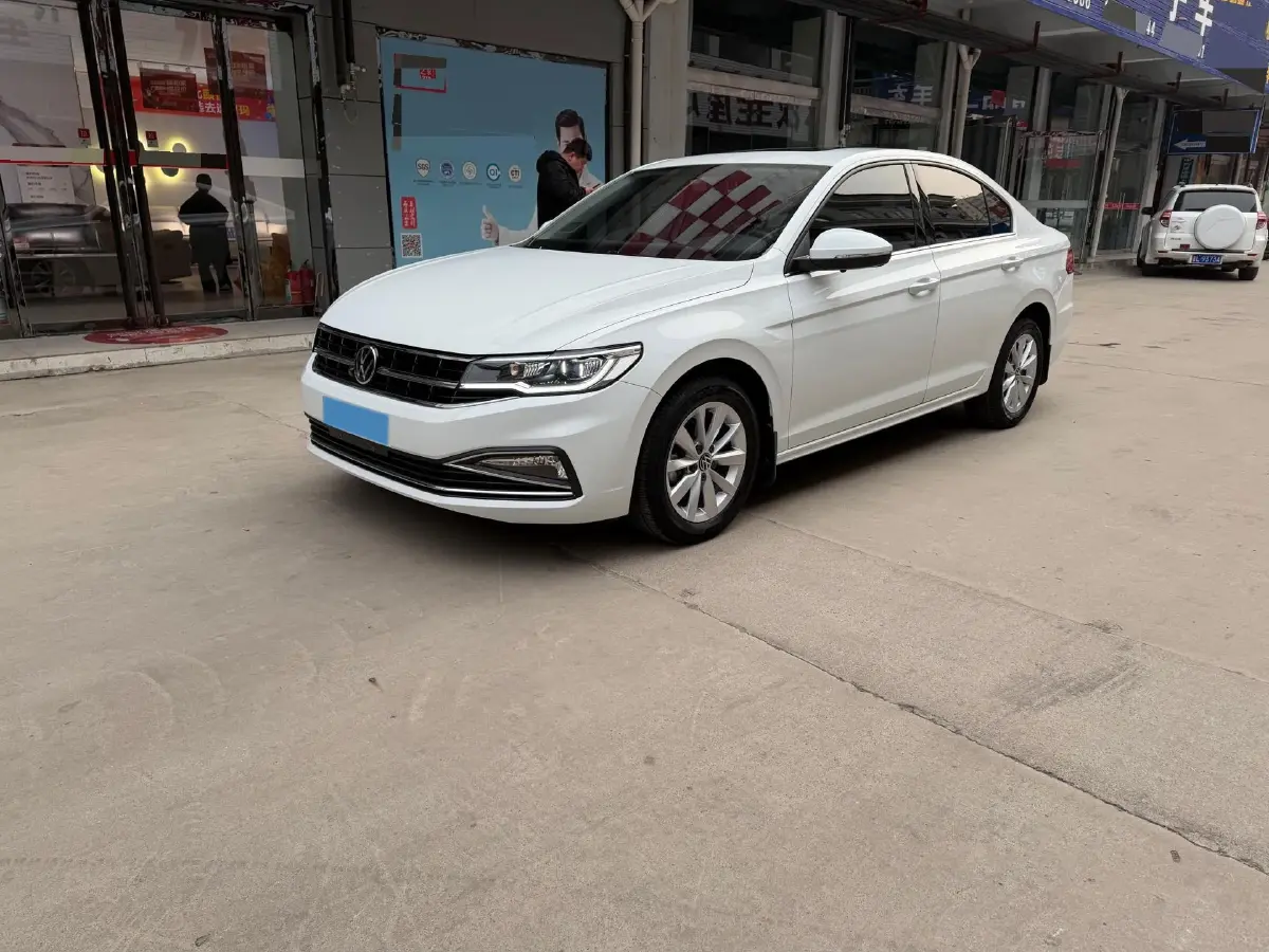 2021 Volkswagen Bora 1.5L 113HP L4 6AT