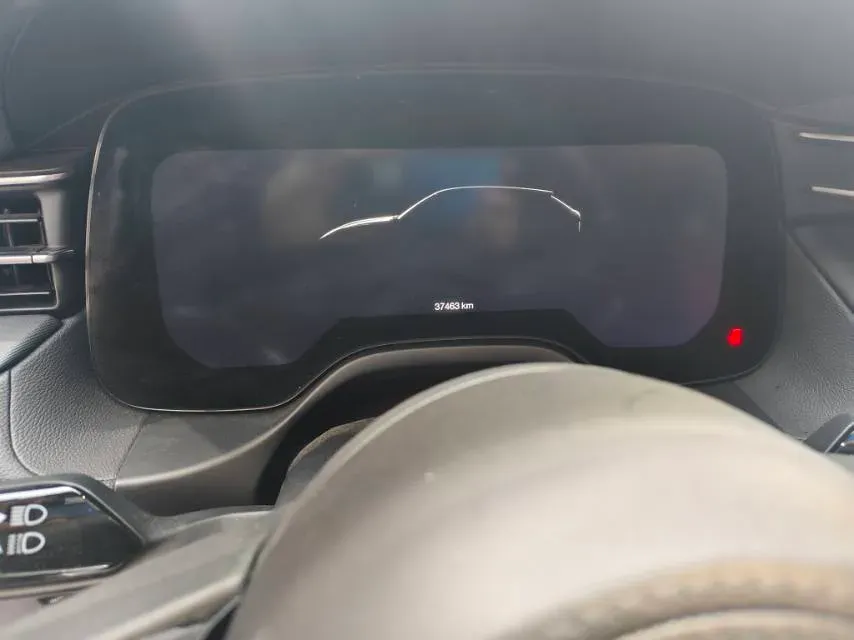 2023 Maserati Grecale 2.0T 300HP L4 8AT,autocango,china used car exporter,china ev exporter,chinese used car exporter,chinese used ev exporter