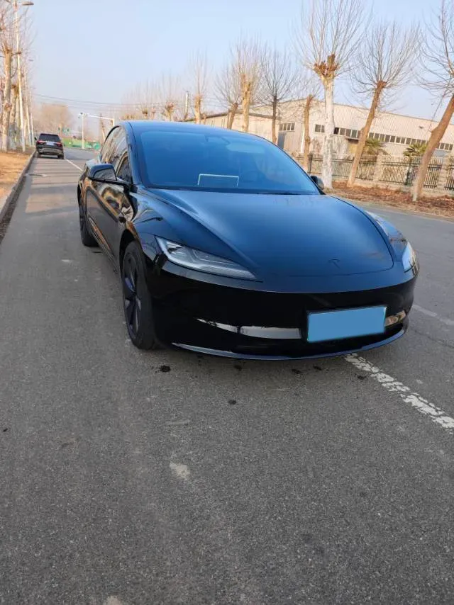 2025 Tesla Model 3 BEV 62.5KWH,autocango,china used car exporter,china ev exporter,chinese used car exporter,chinese used ev exporter