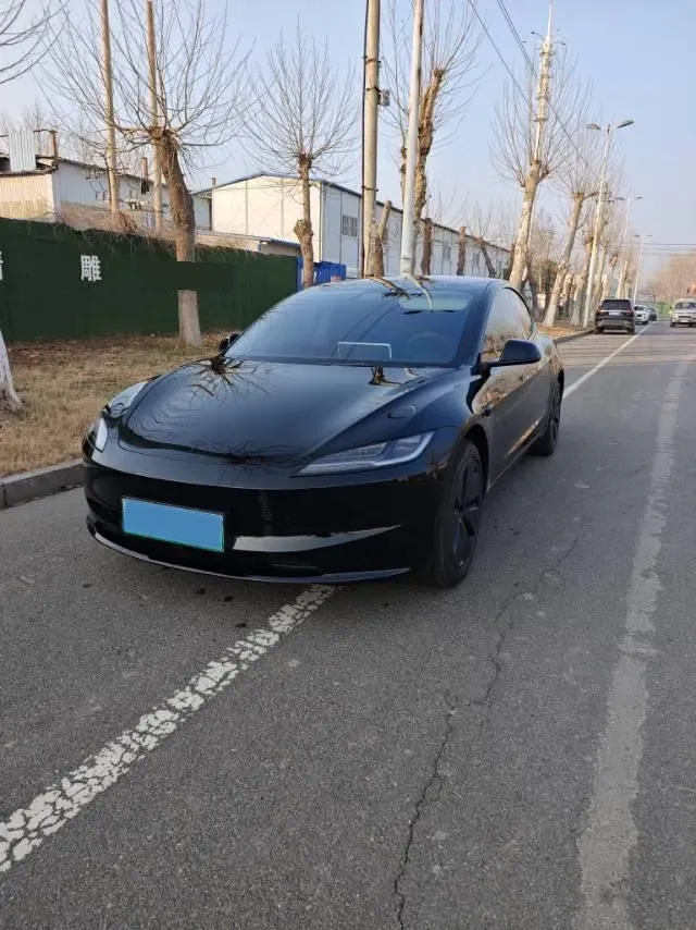 2025 Tesla Model 3 BEV 62.5KWH,autocango,china used car exporter,china ev exporter,chinese used car exporter,chinese used ev exporter