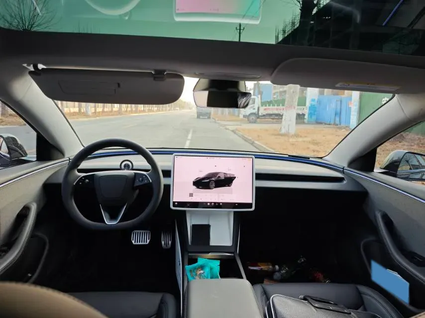 2025 Tesla Model 3 BEV 62.5KWH,autocango,china used car exporter,china ev exporter,chinese used car exporter,chinese used ev exporter