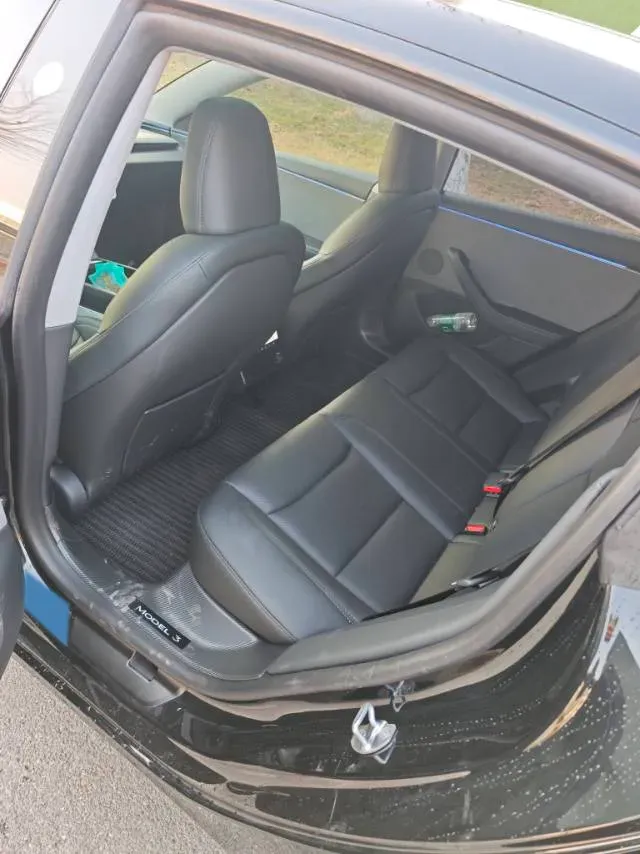 2025 Tesla Model 3 BEV 62.5KWH,autocango,china used car exporter,china ev exporter,chinese used car exporter,chinese used ev exporter