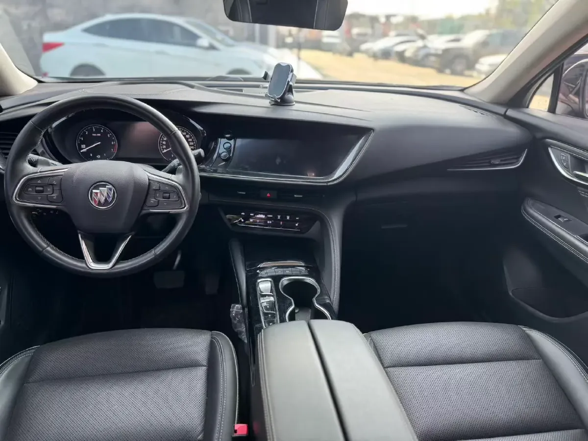 2022 Buick EnvisionPlus 2.0T 237HP L4 9AT,autocango,china used car exporter,china ev exporter,chinese used car exporter,chinese used ev exporter