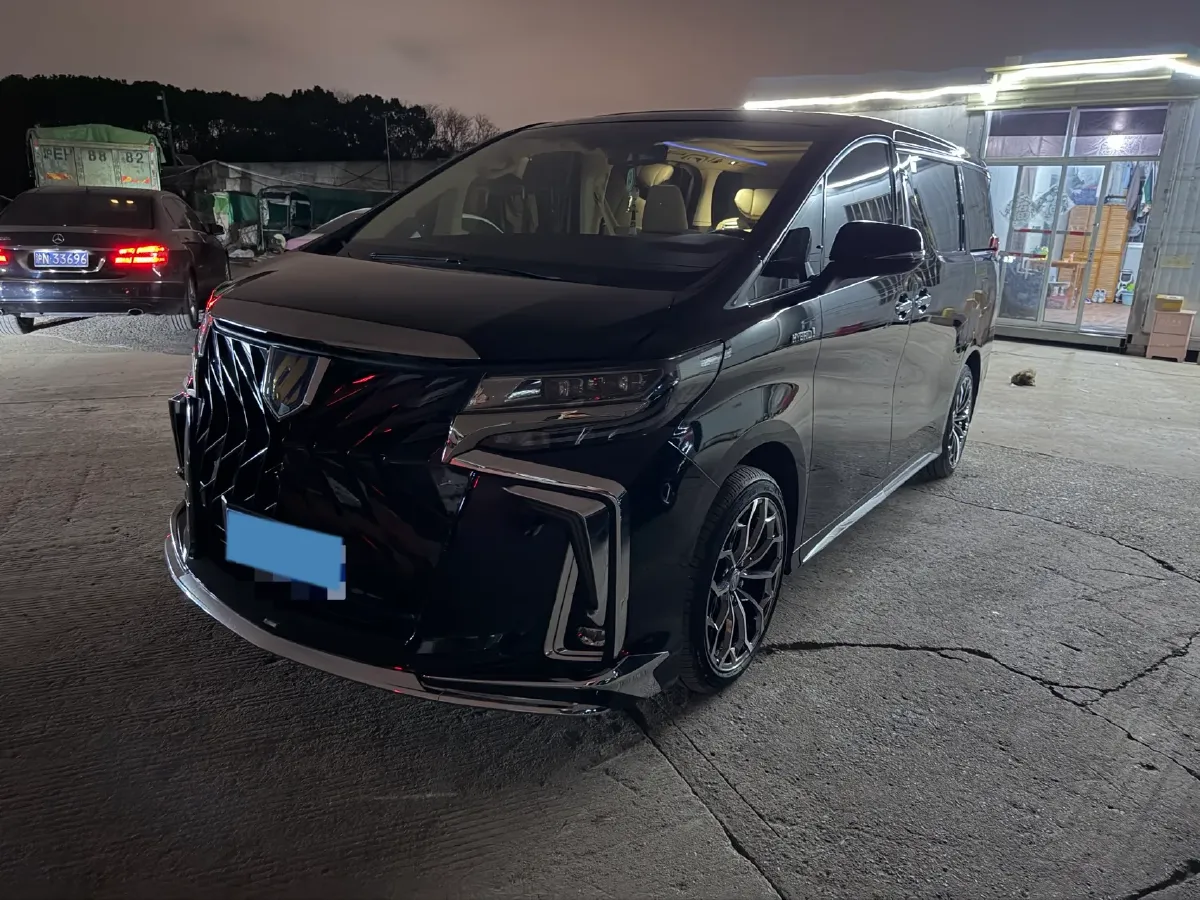 2023 Toyota Alphard 2.5L 117HP L4 E-CVT Hybrid,autocango,china used car exporter,china ev exporter,chinese used car exporter,chinese used ev exporter