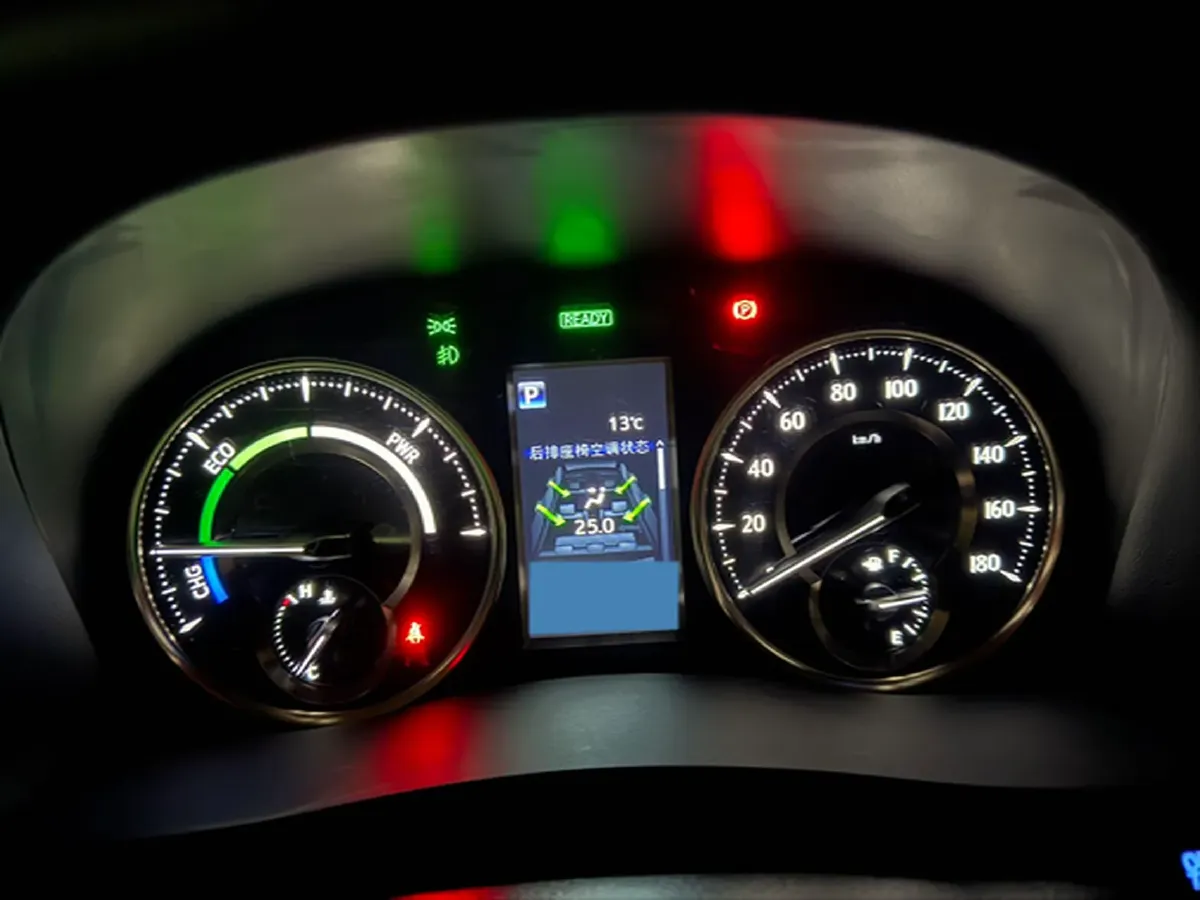 2023 Toyota Alphard 2.5L 117HP L4 E-CVT Hybrid,autocango,china used car exporter,china ev exporter,chinese used car exporter,chinese used ev exporter