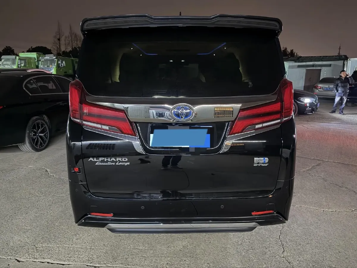 2023 Toyota Alphard 2.5L 117HP L4 E-CVT Hybrid,autocango,china used car exporter,china ev exporter,chinese used car exporter,chinese used ev exporter