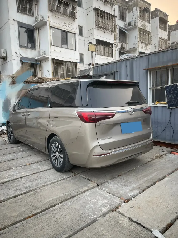 2022 Buick GL8 2.0T 237HP L4 9AT,autocango,china used car exporter,china ev exporter,chinese used car exporter,chinese used ev exporter