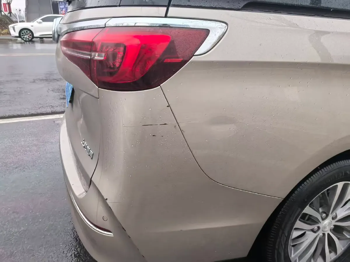 2022 Buick GL8 2.0T 237HP L4 9AT,autocango,china used car exporter,china ev exporter,chinese used car exporter,chinese used ev exporter