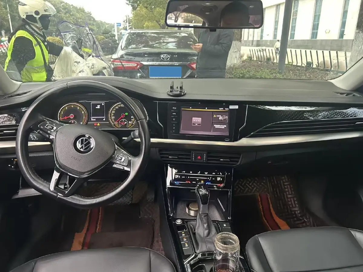 2021 Volkswagen Passat 1.4T 150HP L4 7DCT,autocango,china used car exporter,china ev exporter,chinese used car exporter,chinese used ev exporter