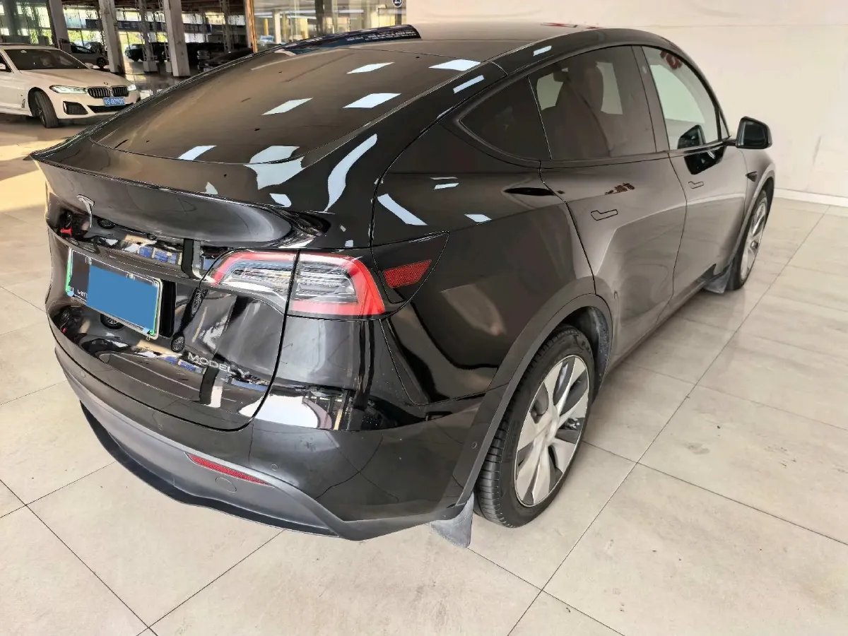 2022 Tesla Model Y BEV 60KWH,autocango,china used car exporter,china ev exporter,chinese used car exporter,chinese used ev exporter