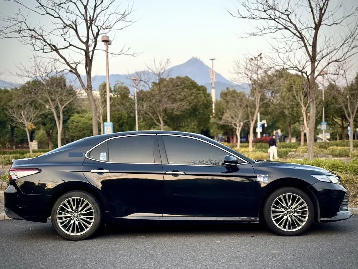 2019 Toyota Camry 2.5L 178HP L4 E-CVT Hybrid,autocango,china used car exporter,china ev exporter,chinese used car exporter,chinese used ev exporter