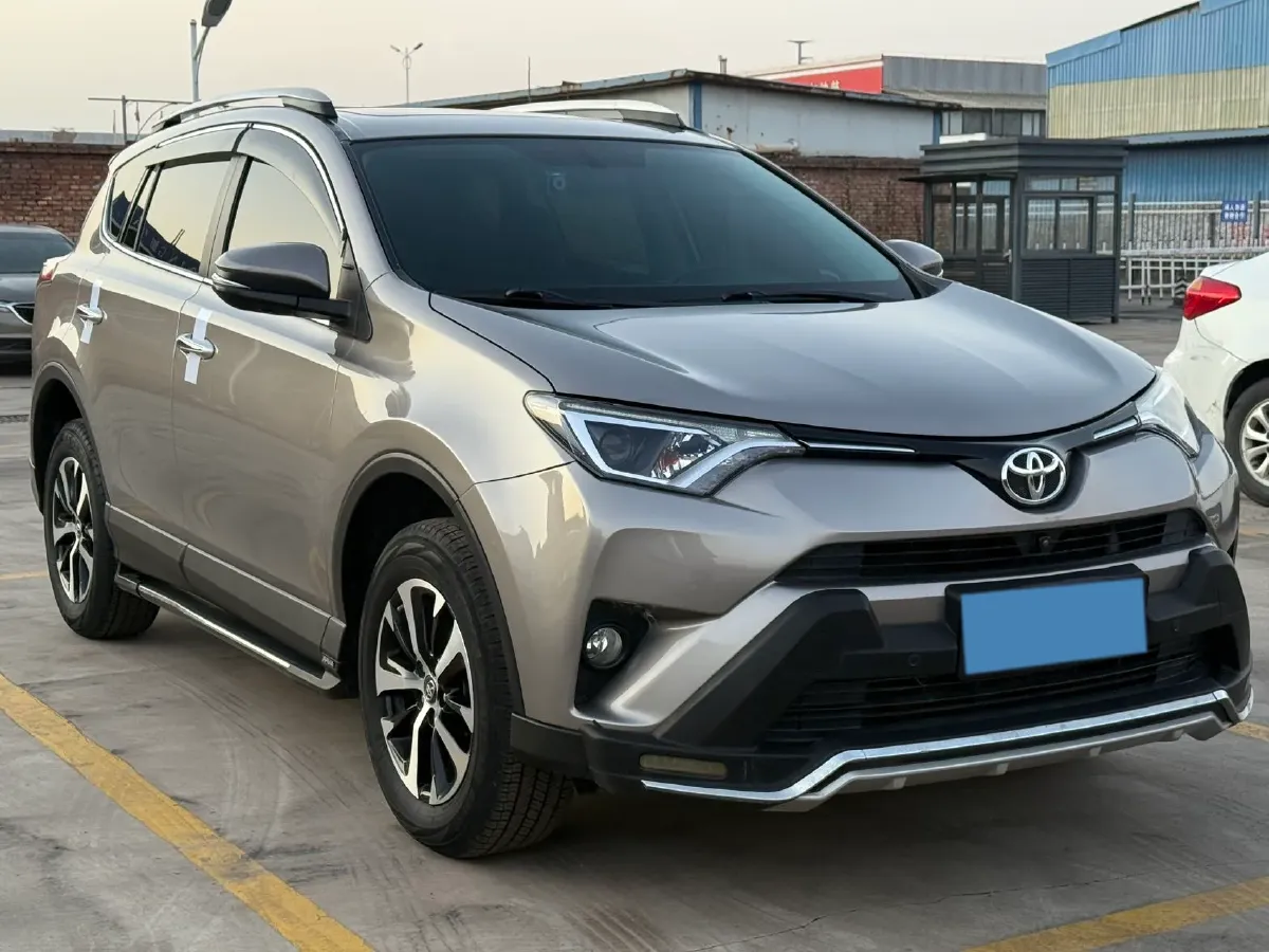 2019 Toyota RAV4 2.0L 151HP L4 CVT,autocango,china used car exporter,china ev exporter,chinese used car exporter,chinese used ev exporter