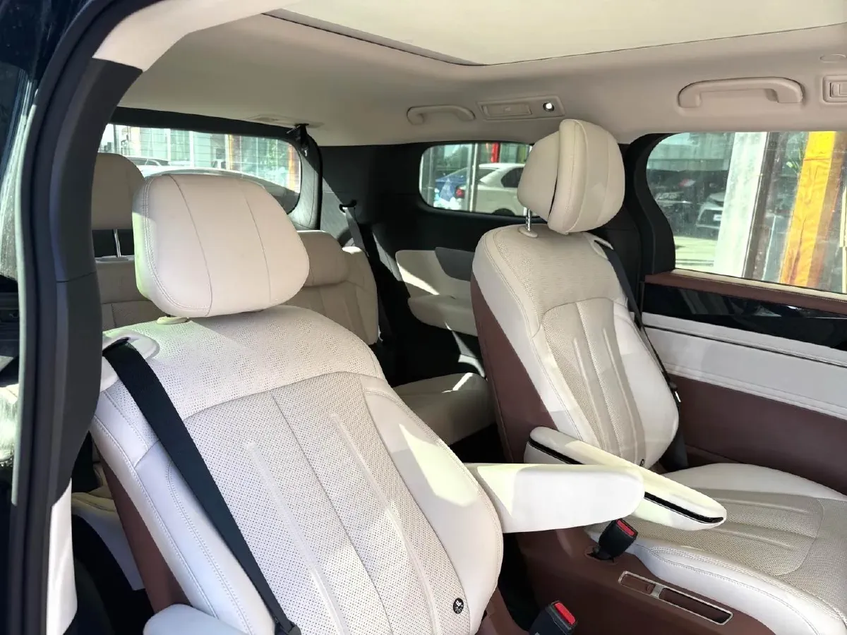 2025 BYD Xia 1.5T 156HP L4 E-CVT PHEV 20.39KWH,autocango,china used car exporter,china ev exporter,chinese used car exporter,chinese used ev exporter